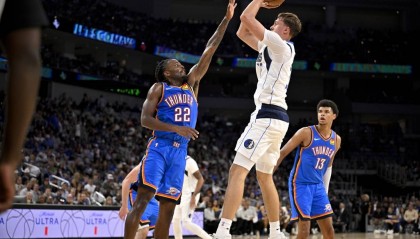 季前赛-弗拉格10+6SGA缺阵 浓眉7分独行侠胜雷霆