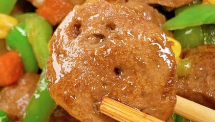 张红甫教你做美味诱人,香炒牛肉丸的制作与烹饪技巧