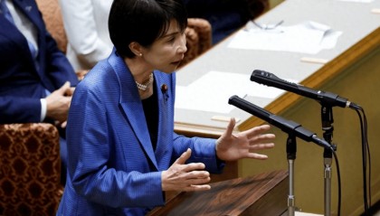 高市早苗再度表态，已撤回涉台挑衅言论？中方外交部：错上加错，罪加一等！