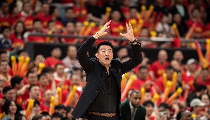 尴尬！广厦总决赛至今0胜9负 许利民上双塔获成功