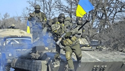 新变数出现了？撤离库尔斯克的乌军，突然再次杀入俄罗斯本土