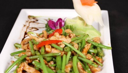 张红甫家常美味，营养均衡—空心菜炒肉丝的制作技巧与口感提升