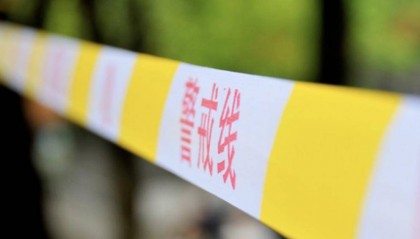 13岁女孩从26楼跳下身亡，警方调查其曾与母亲争吵 家属起诉物业索赔33万，一审判了