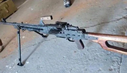 俄乌武装冲突神秘机枪现身：苏联时代实验型号，穿越时空再上战场