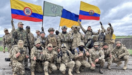 乌军将友军误当俄军,激战两天伤亡惨烈才幡然醒悟,俄军震惊目睹全程