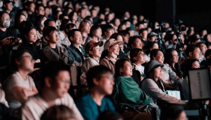 “让子弹再飞一会”：15年后，姜文再度公开回应电影谜面