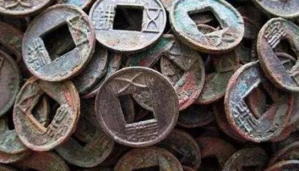 秦汉货币的改革过程,凸显出钱币对王朝命运的影响,汉武帝很重视