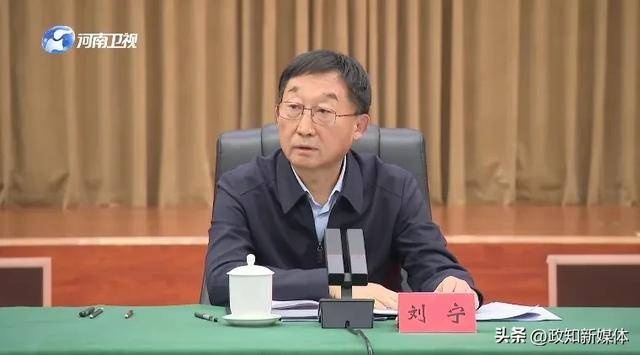 新任河南省委书记，走进富士康、比亚迪生产车间