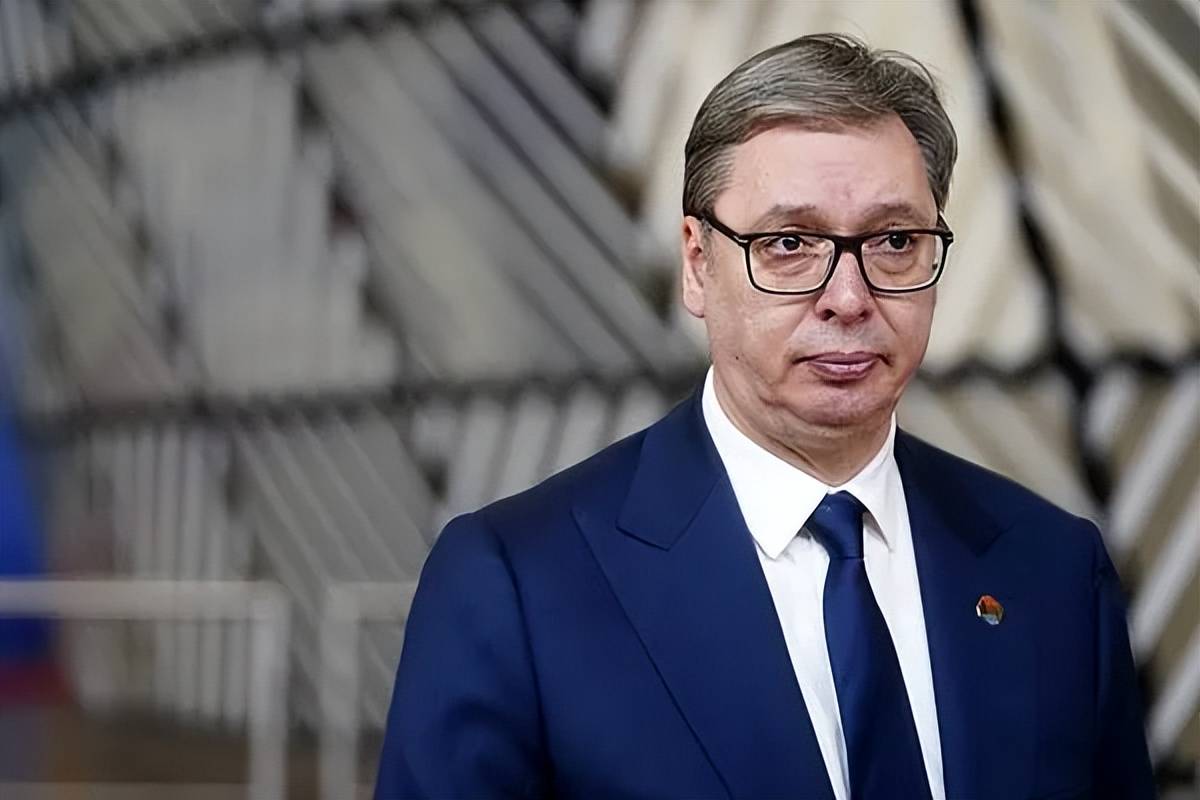 数国联手关闭领空！就是要阻挡武契奇访问俄罗斯？拉夫罗夫火速发声