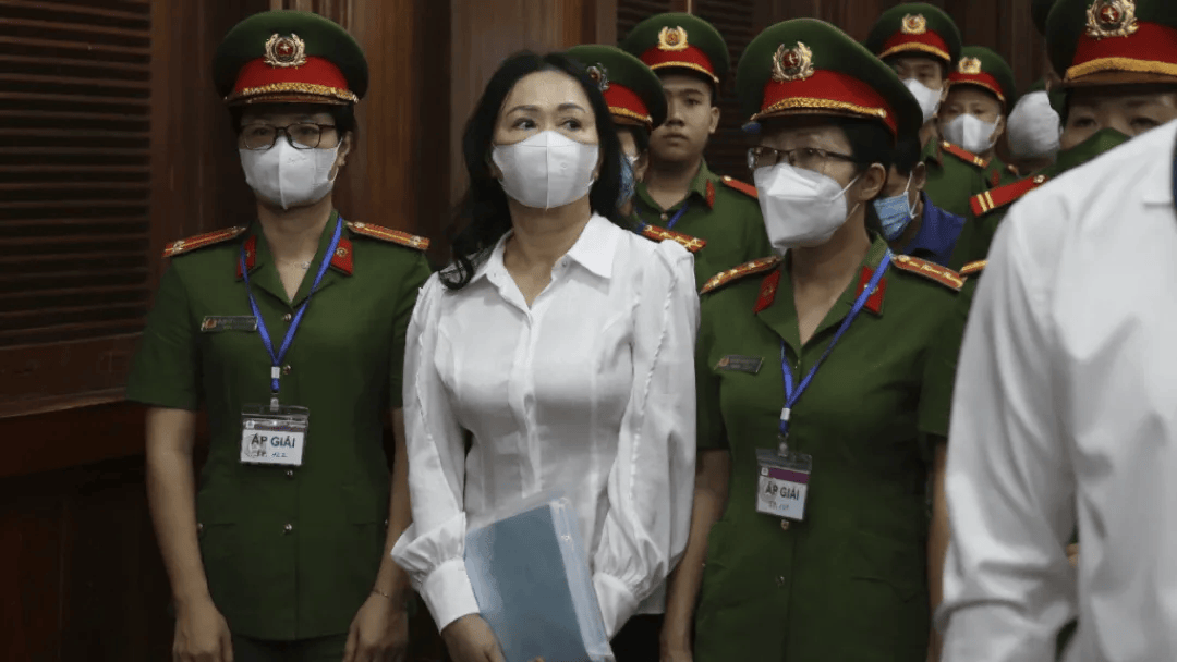 越南取消8项死刑罪名，越南女首富张美兰将由死刑改判终身监禁，律师：她非常高兴