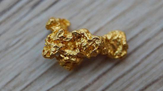 黄金新一波涨势来了！这轮能下场吗？