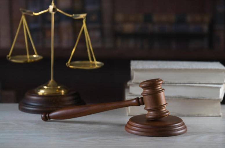 因妻子出轨等争吵后，男子与堂哥合谋车祸撞死7岁儿子骗保 死刑！