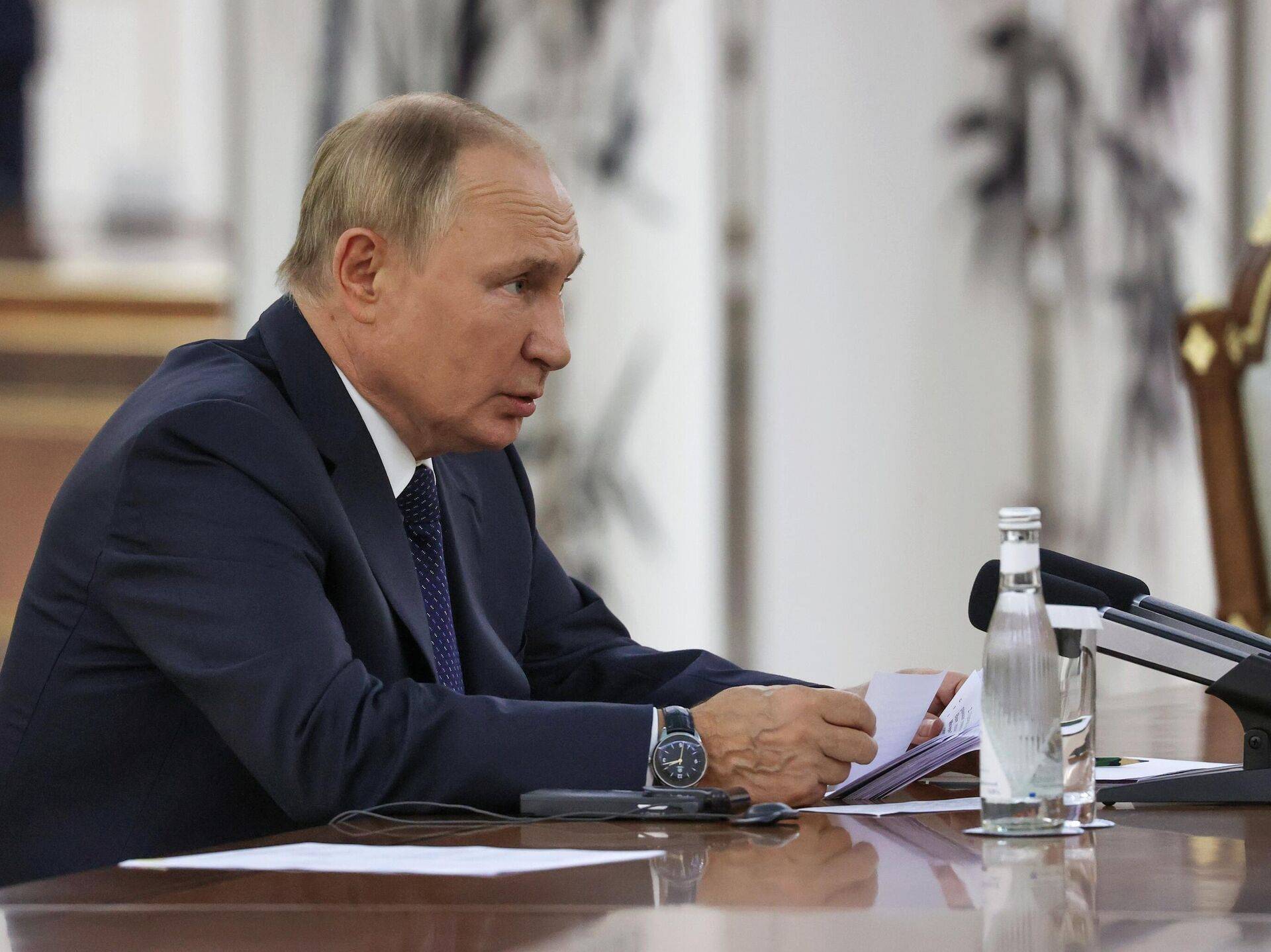 触碰普京禁区！拉夫罗夫缺席多个重要场合，“失宠”从公众视野消失？克宫紧急回应！