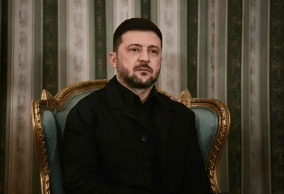 乌克兰在最后一刻失手,俄罗斯国防部长绍伊古捡回一条命,差点被暗杀在父母墓前!