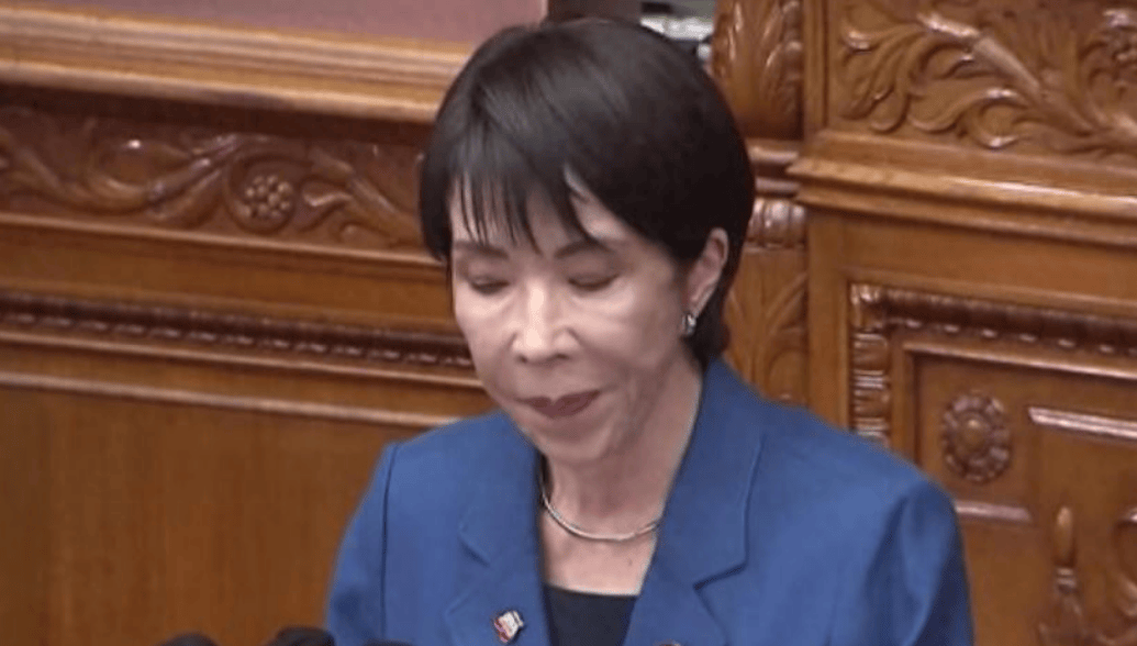 中方要求升级，中国驻日大使发最后通牒，高市早苗不仅要“纠错”，还要“认错”！