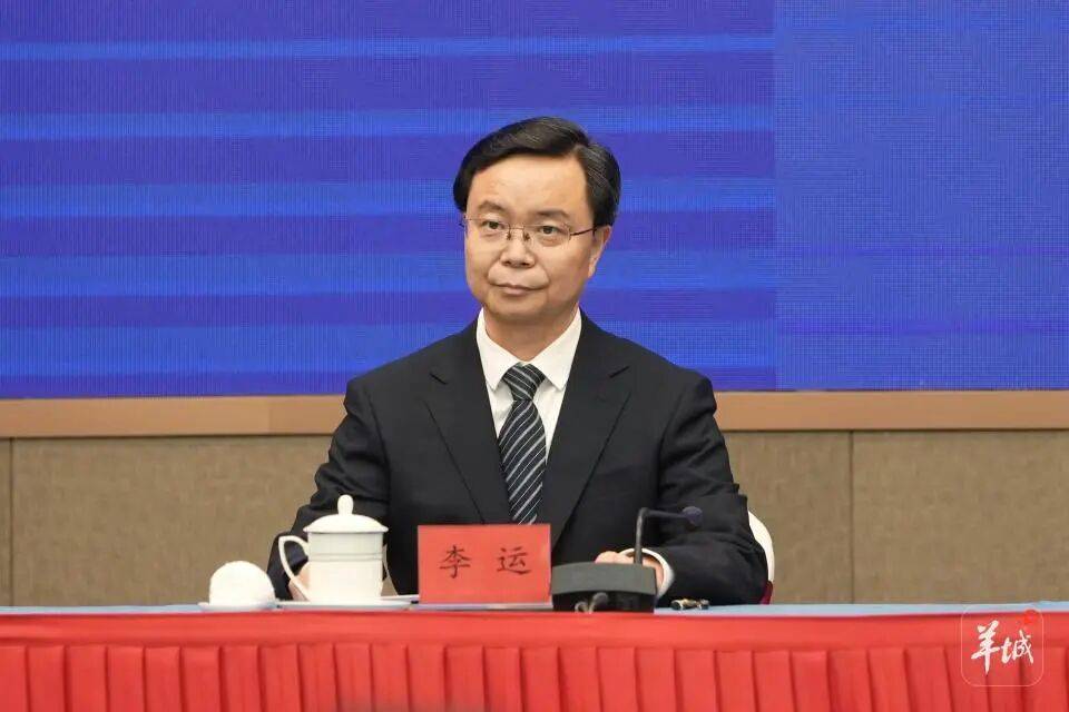 这位荆州人，任深圳市人民政府副市长、代理市长